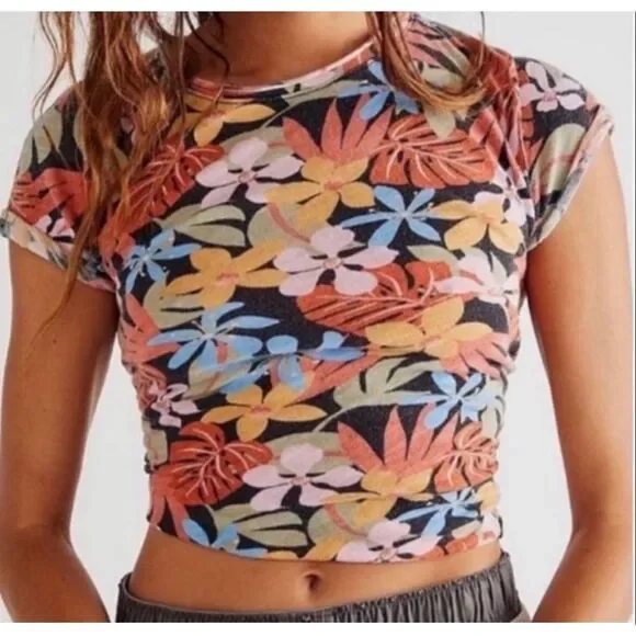 Free People X We The Free Be My Baby Floral Tee Womens L NEW - Picture 1 of 3